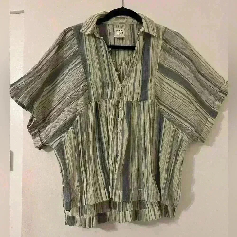 BDG Oliver Loose Babydoll Top size M (m128)